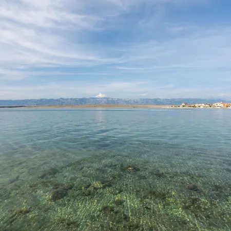 Enticing In Near Sea Beach Apartment Vir